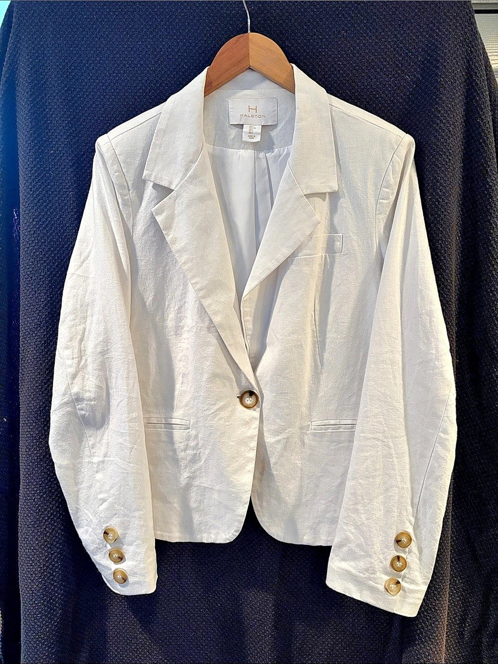 Halston White Blazer Like New